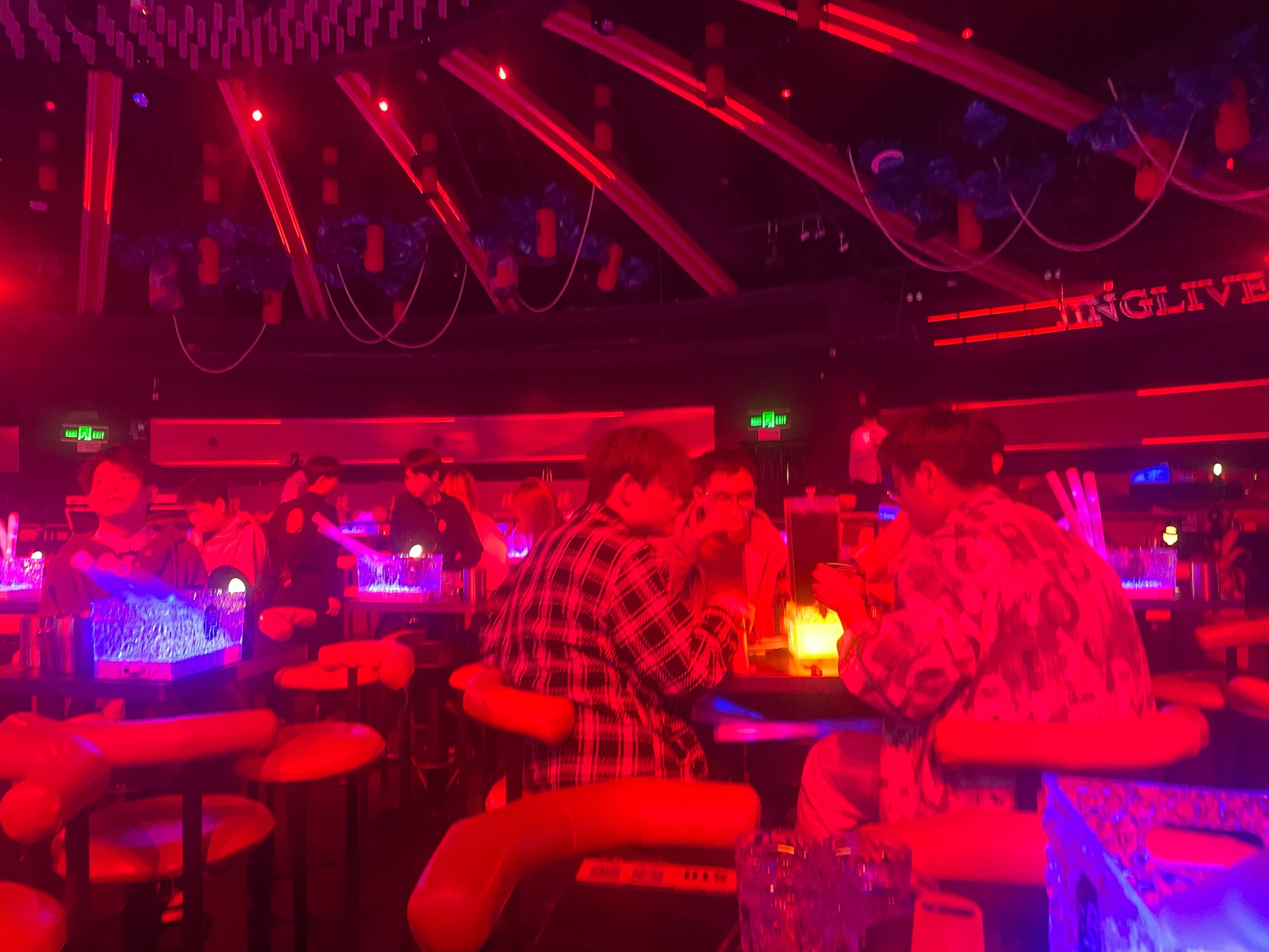 白山商务ktv专属单人商务ktv体验-浑江区ktv预定